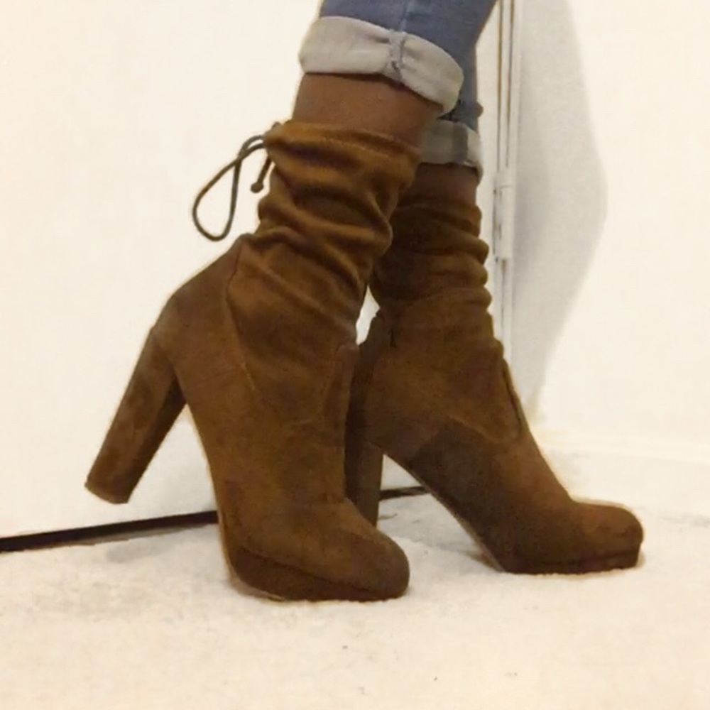 Camel brown booties
